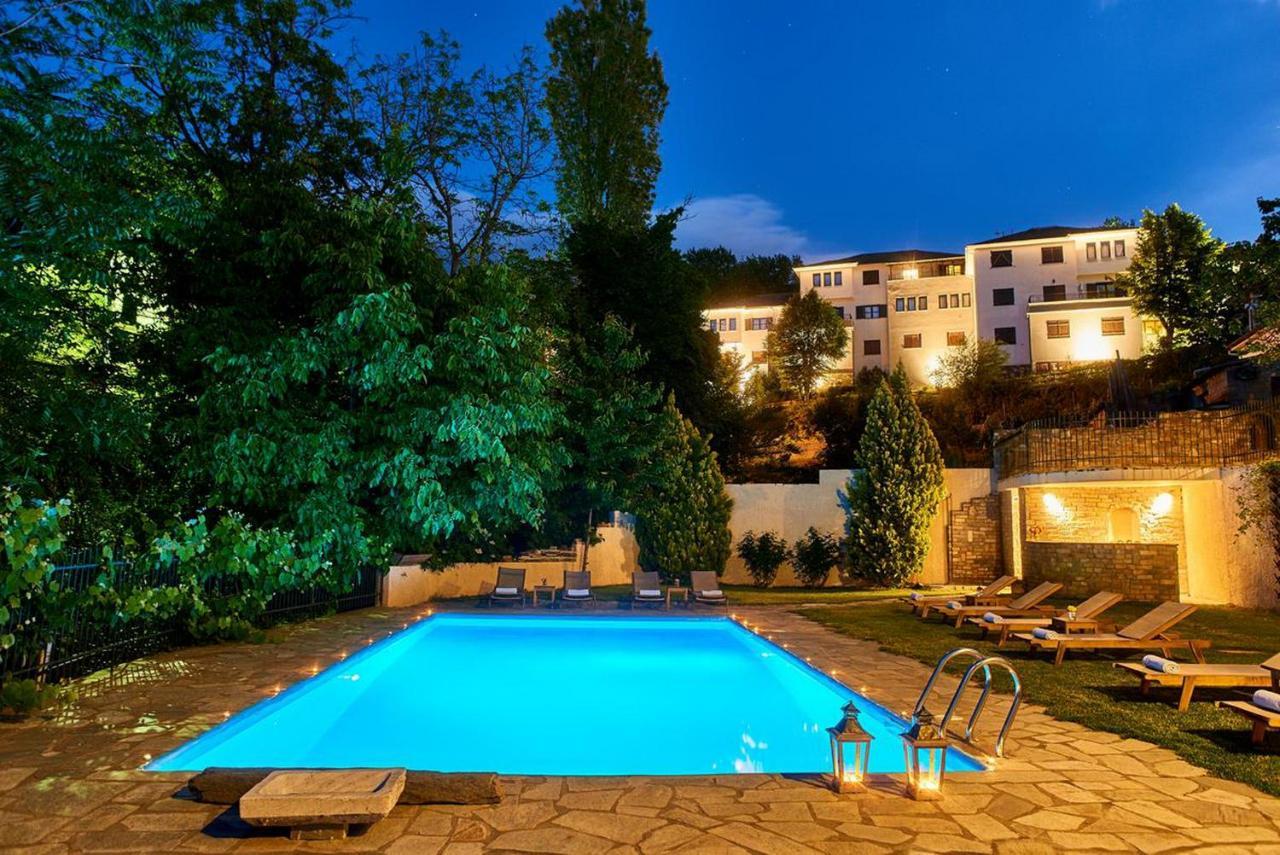 Triantafillies Guesthouse Portaria  Bagian luar foto